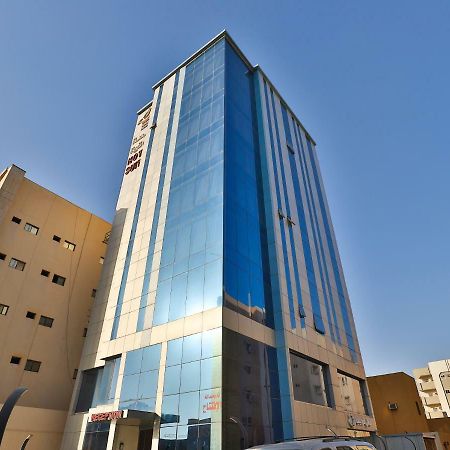 قصر اليمامة للاجنحة الفندقية-العليا ריאד מראה חיצוני תמונה